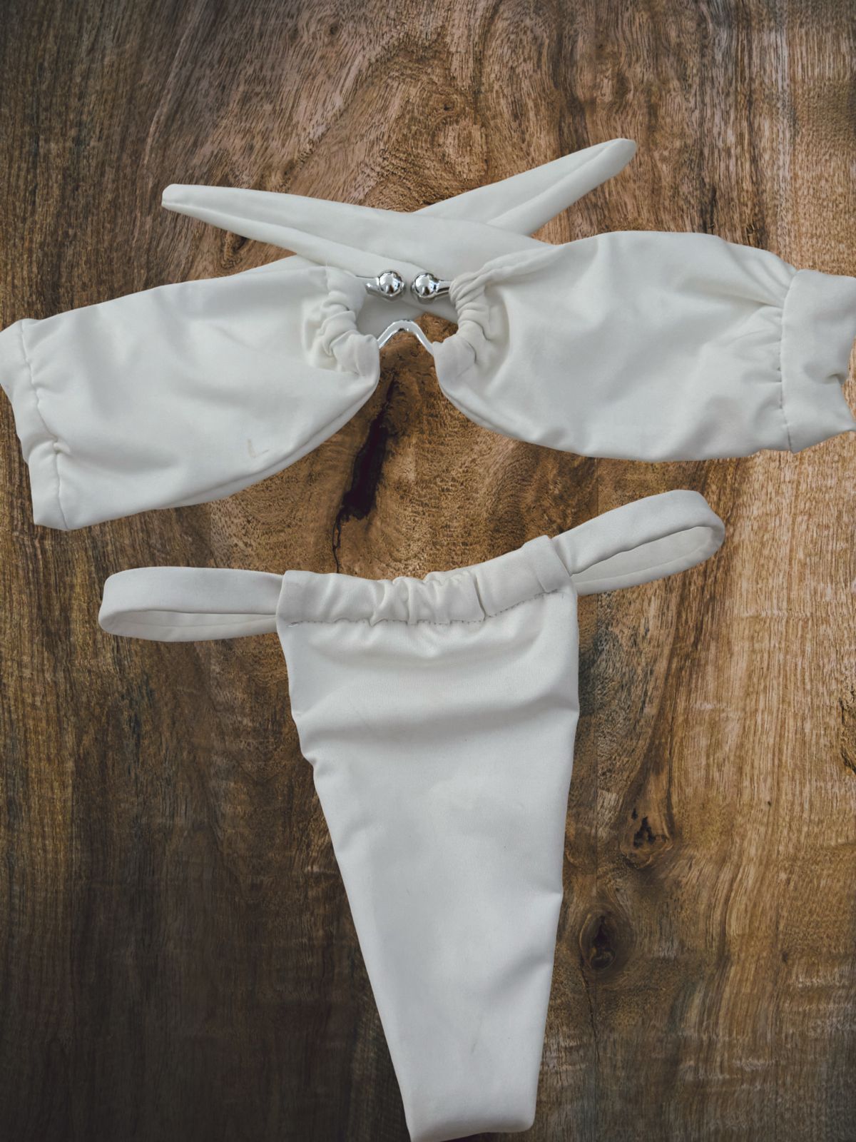 🌊 Biquíni Lunar – Elegância serena que ilumina seu verão✨